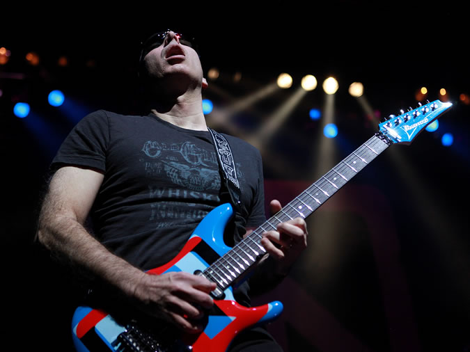 Joe Satriani